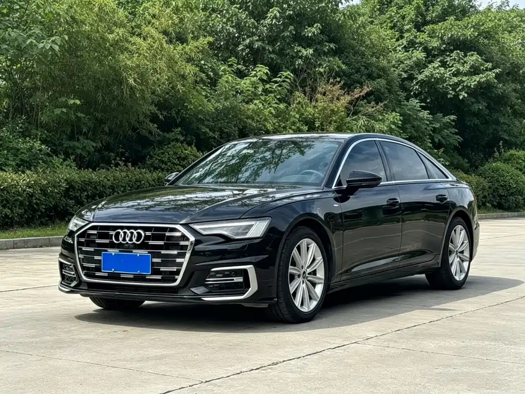 Audi A6L 2024 — фото 1