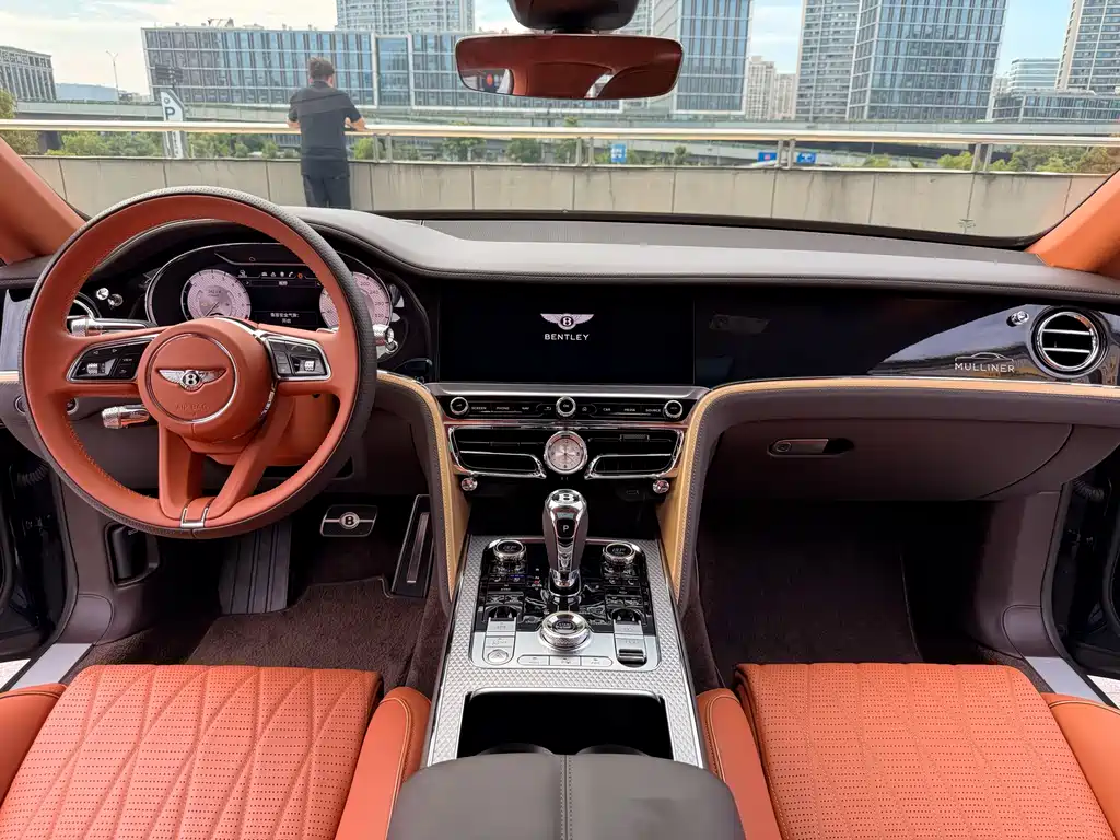 Bentley Flying Spur PHEV 2022 — фото 5