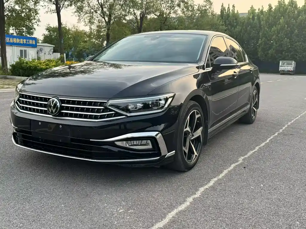 Volkswagen Magotan 2023