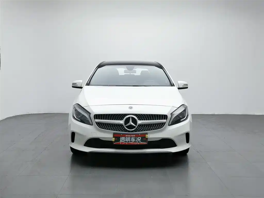 Mercedes-Benz A-Class 2018 — фото 3