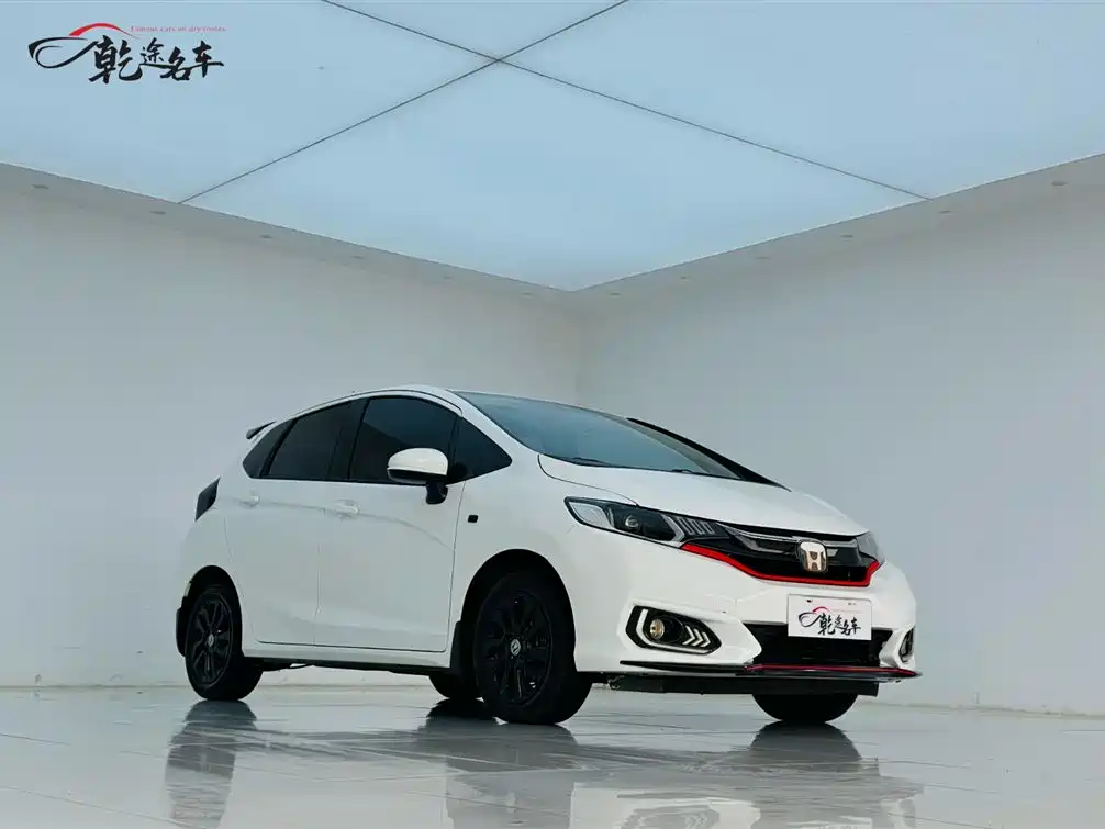 Honda Fit 2019 — фото 2
