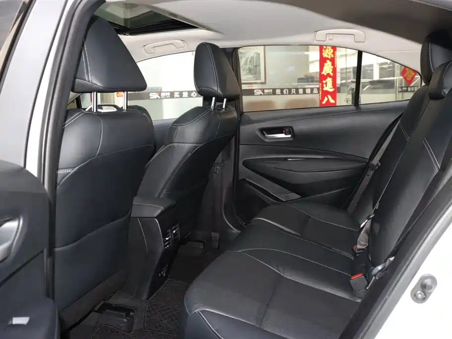Toyota Corolla 2020 — фото 11