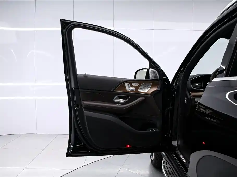 Mercedes-Benz GLS 2022 — фото 11