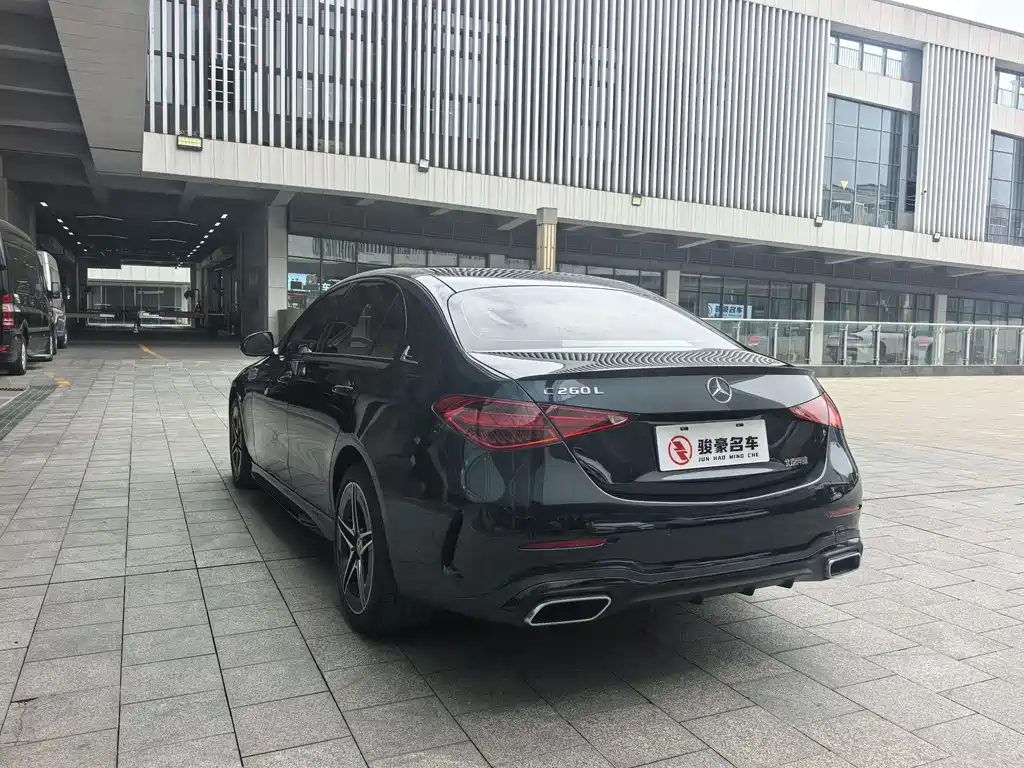 Mercedes-Benz C-Class 2023 — фото 16