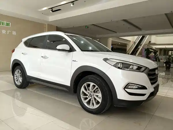 Hyundai Tucson 2015