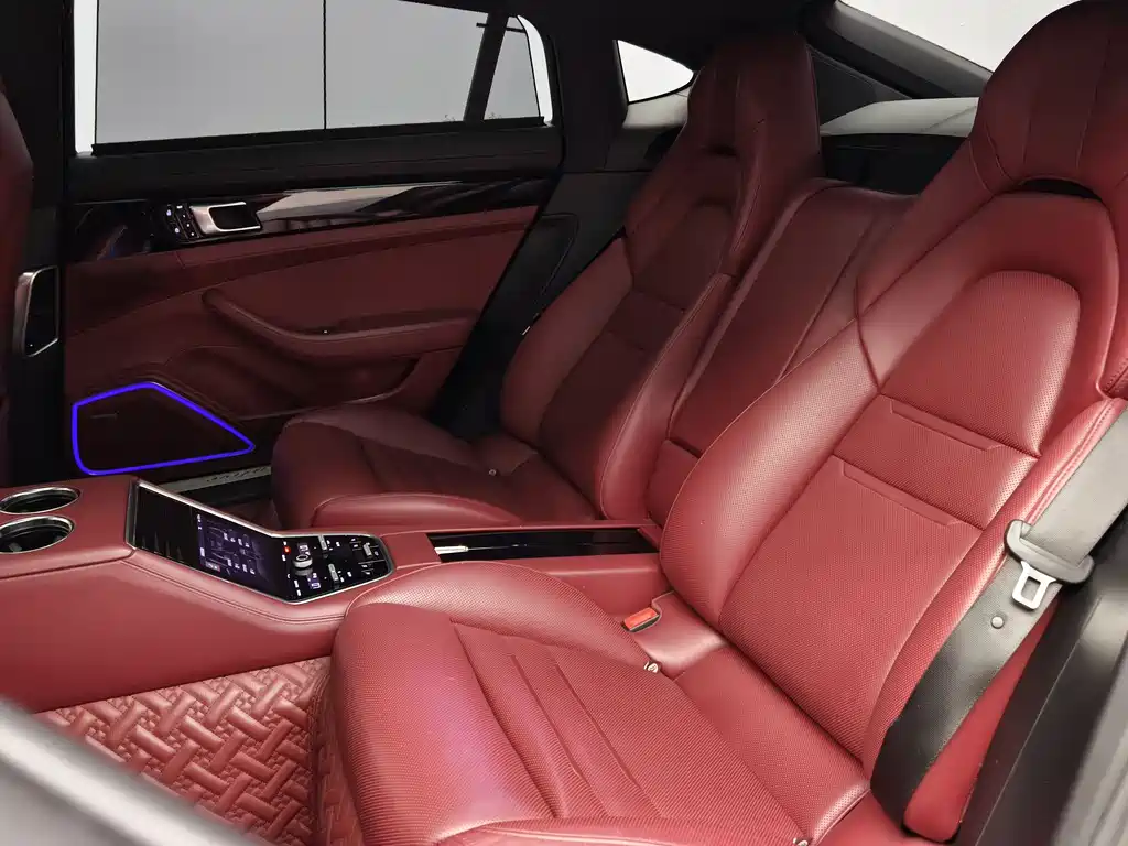 Porsche Panamera 2019 — фото 14