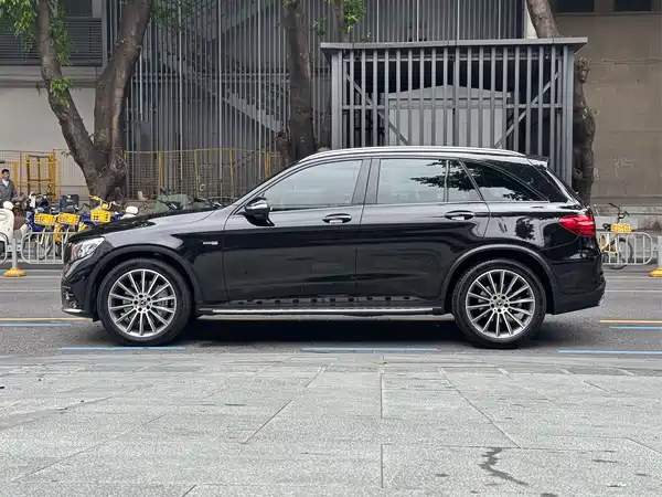 Mercedes-Benz GLC AMG 2017