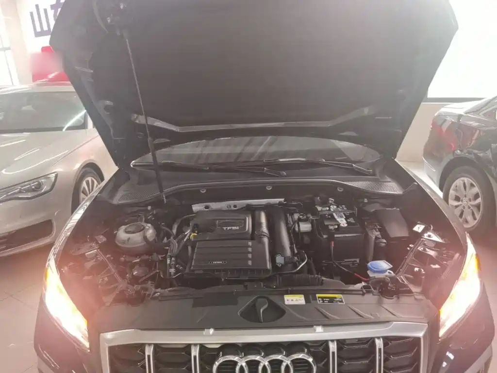 Audi Q2L 2023 — фото 20