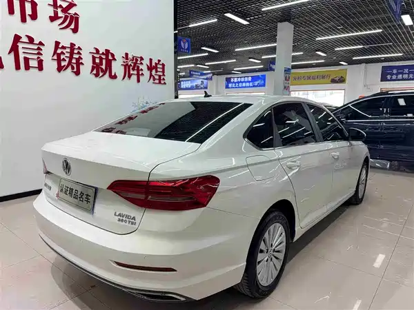 Volkswagen Lavida 2021