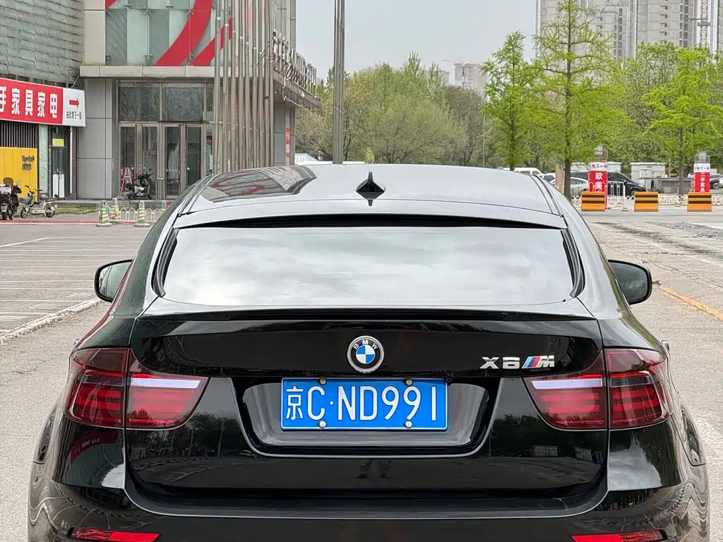 BMW X6 M 2013 — фото 15