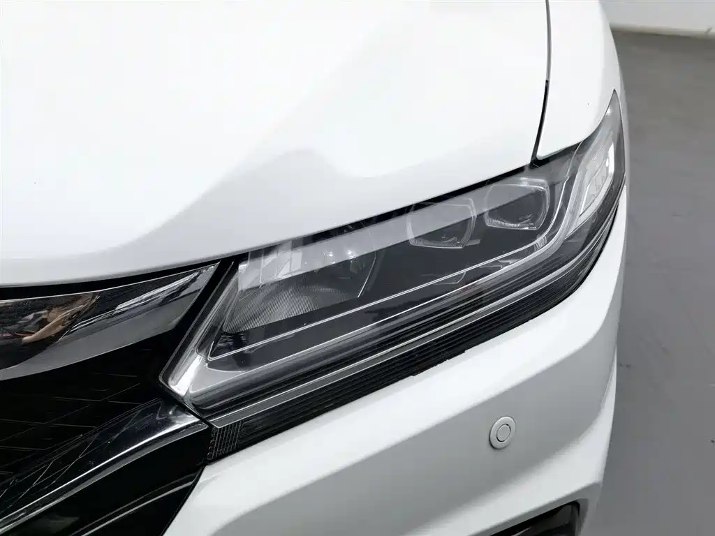 Honda Spirior 2015 — фото 7