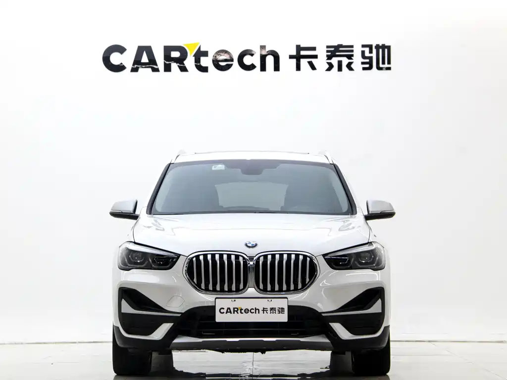 BMW X1 2021 — фото 11