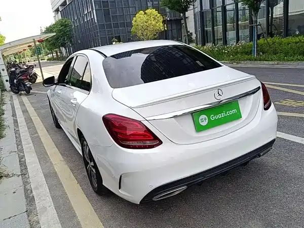 Mercedes-Benz C-Class 2018
