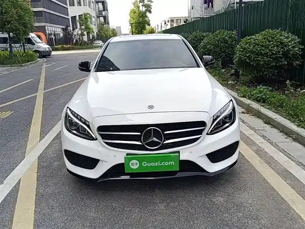 Mercedes-Benz C-Class 2018