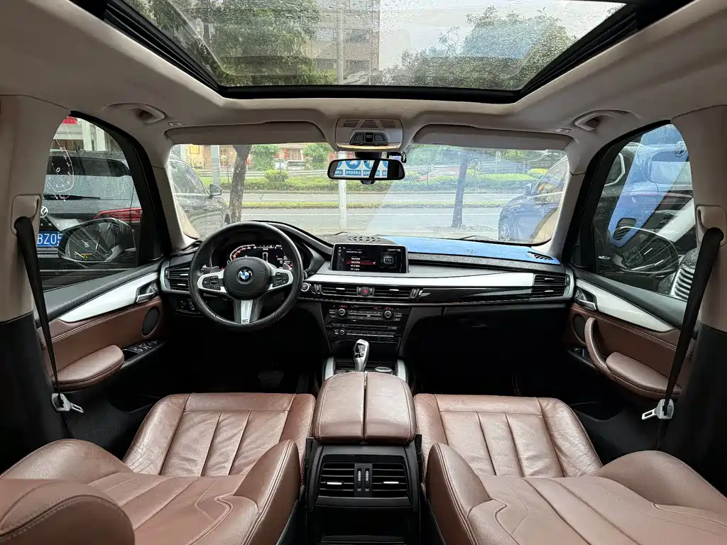 BMW X5 2019 — фото 11