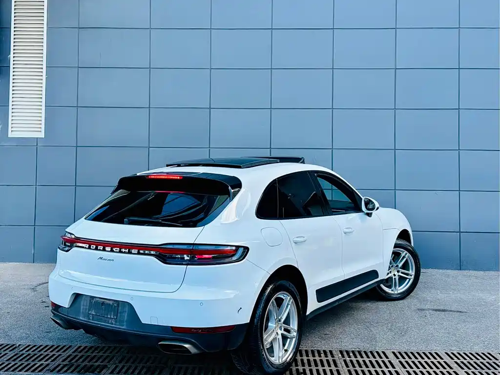 Porsche Macan 2020 — фото 7
