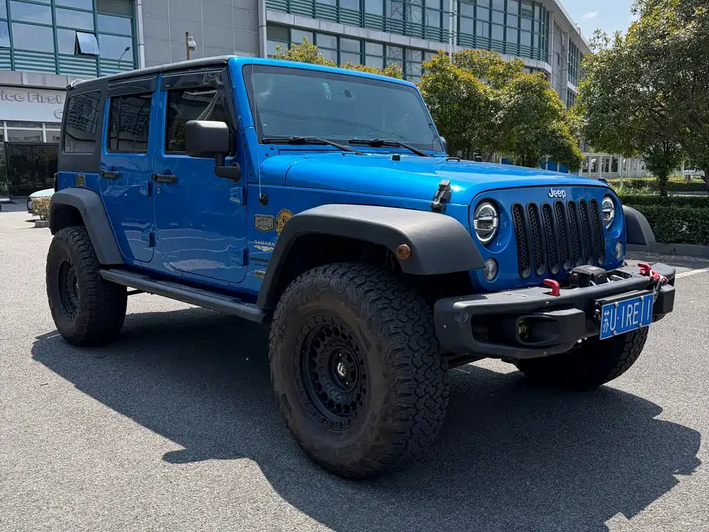 Jeep Wrangler 2014 — фото 3
