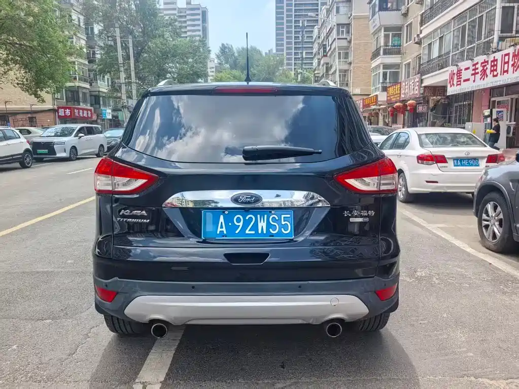 Ford Kuga 2015 — фото 5
