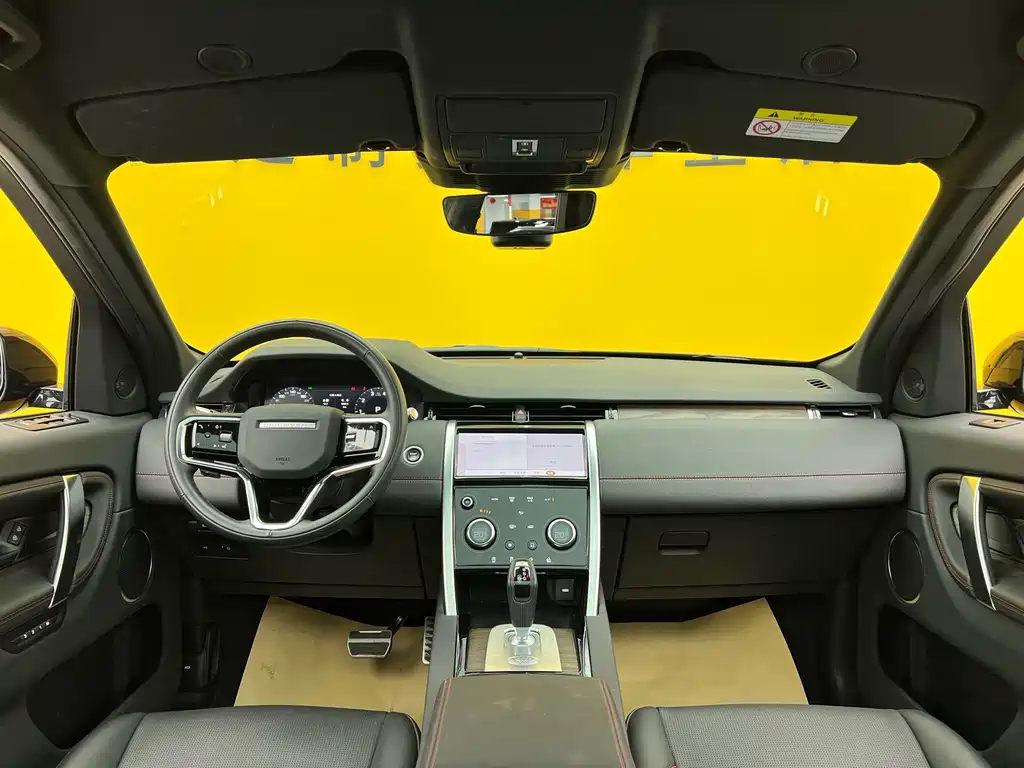 Land Rover Discovery Sport 2022 — фото 9