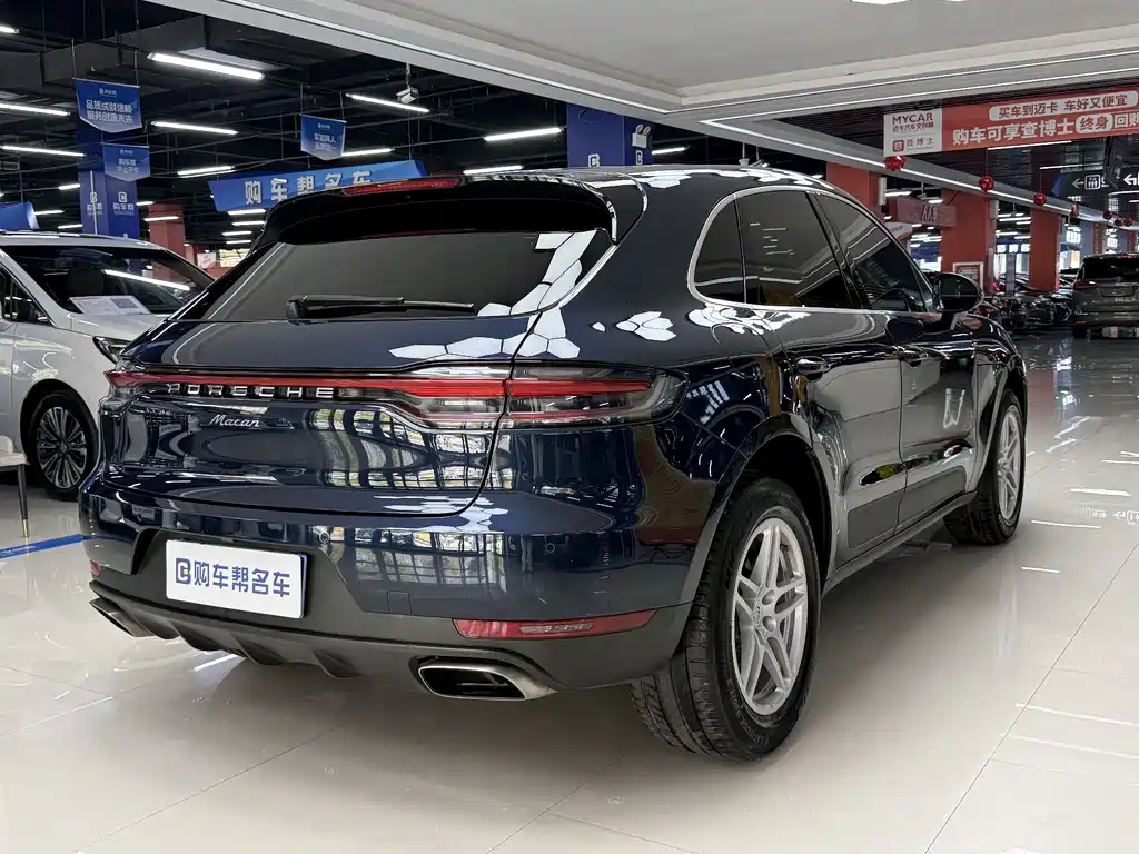 Porsche Macan 2019 — фото 17
