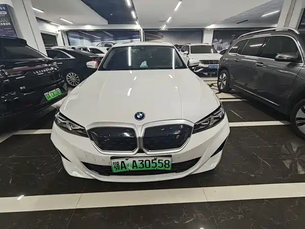 BMW i3 2023