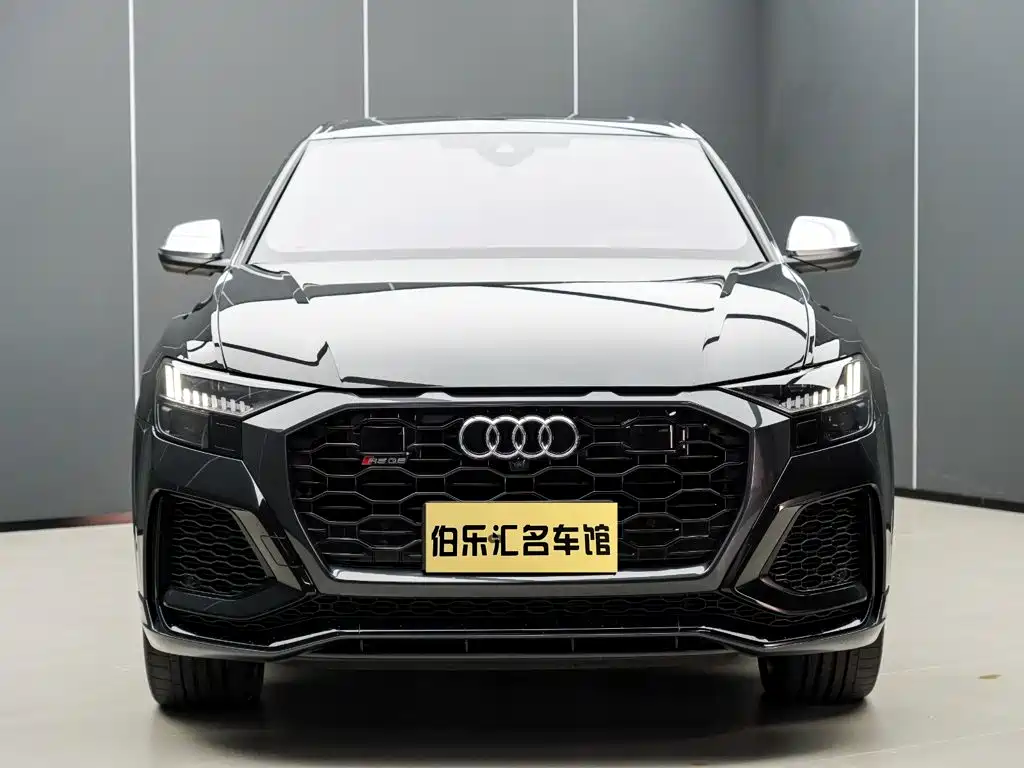 Audi RS Q8 2024 — фото 3