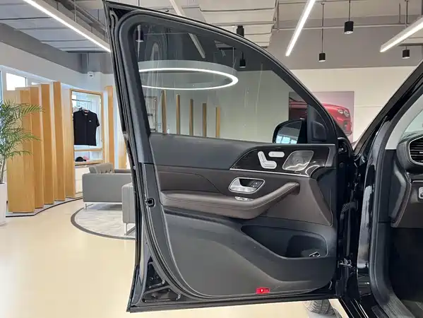Mercedes-Benz GLE 2021