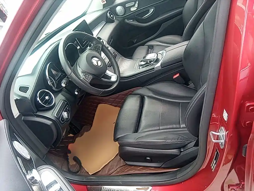 Mercedes-Benz C-Class 2018 — фото 15
