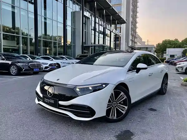 Mercedes-Benz EQS 2025
