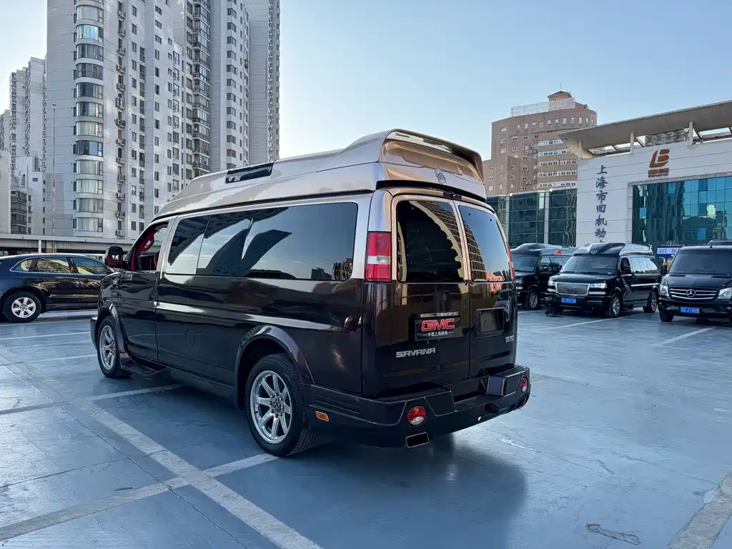 GMC SAVANA 2017 — фото 7