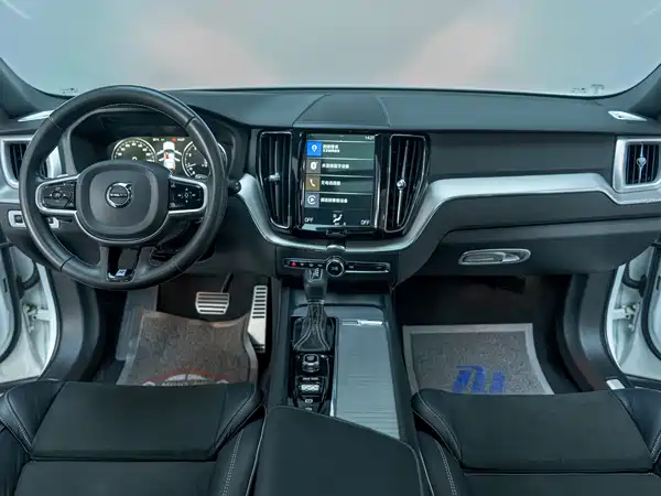 Volvo XC60 2018