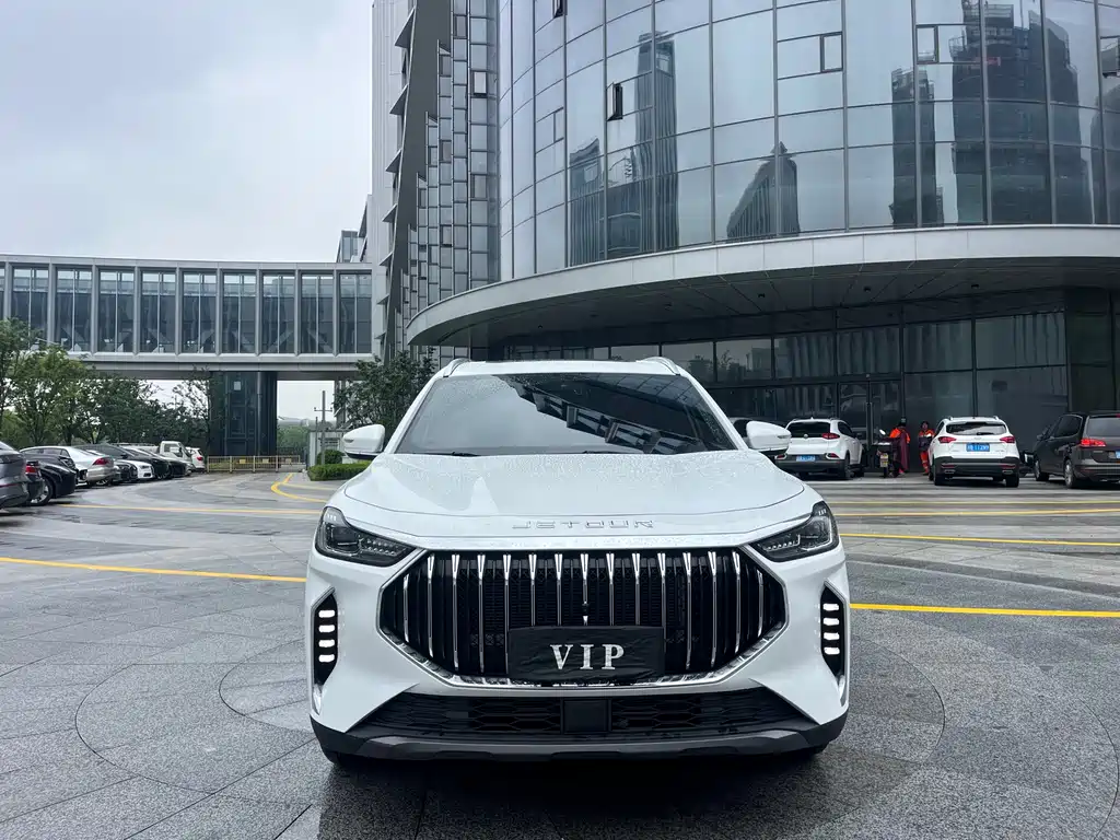 Jetour Jietu X70 PLUS 2025