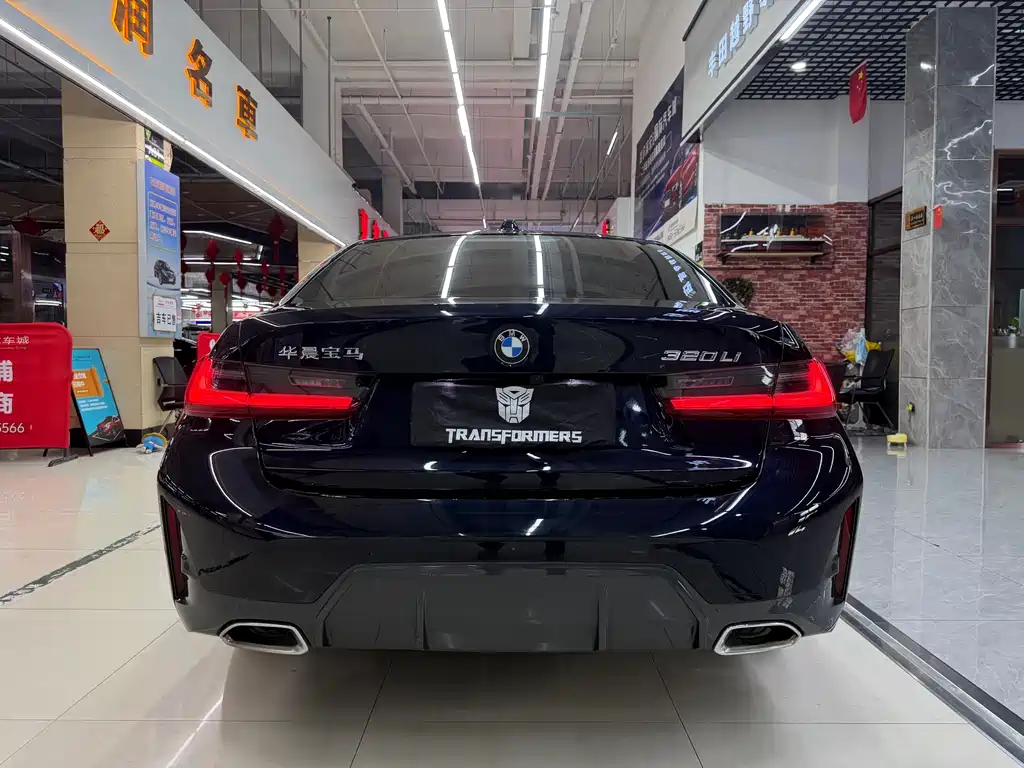 BMW 3 Series 2023 — фото 10