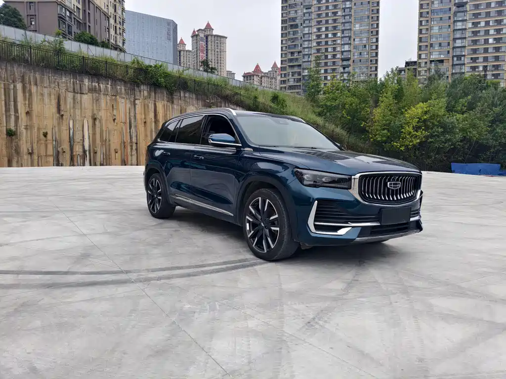Geely Xingyue L 2022 — фото 1