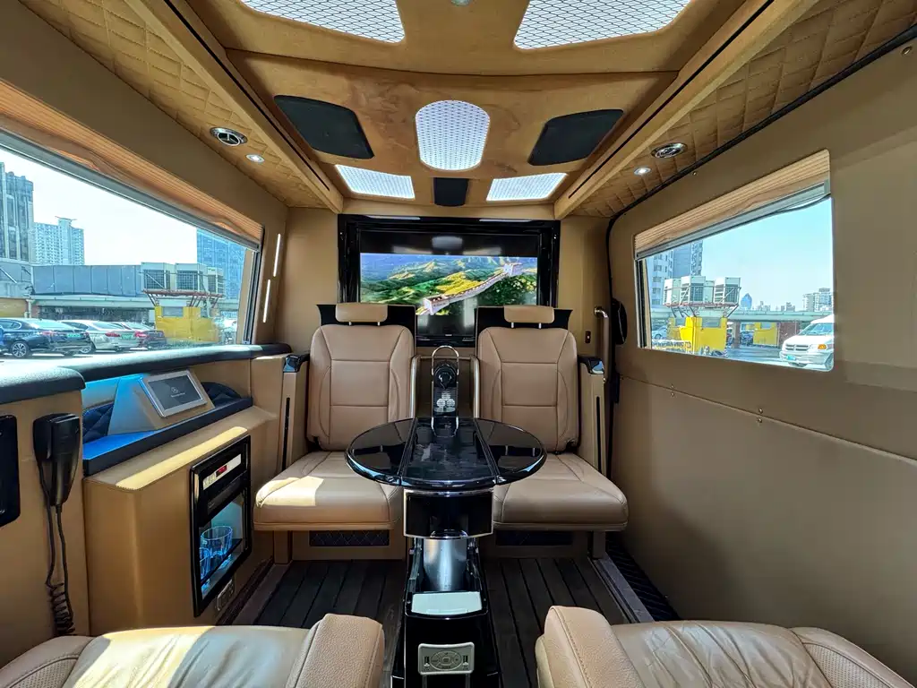 Mercedes-Benz Sprinter 2017 — фото 15