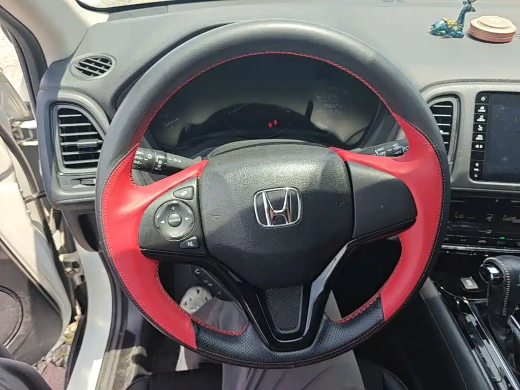Honda Vezel 2022 — фото 11