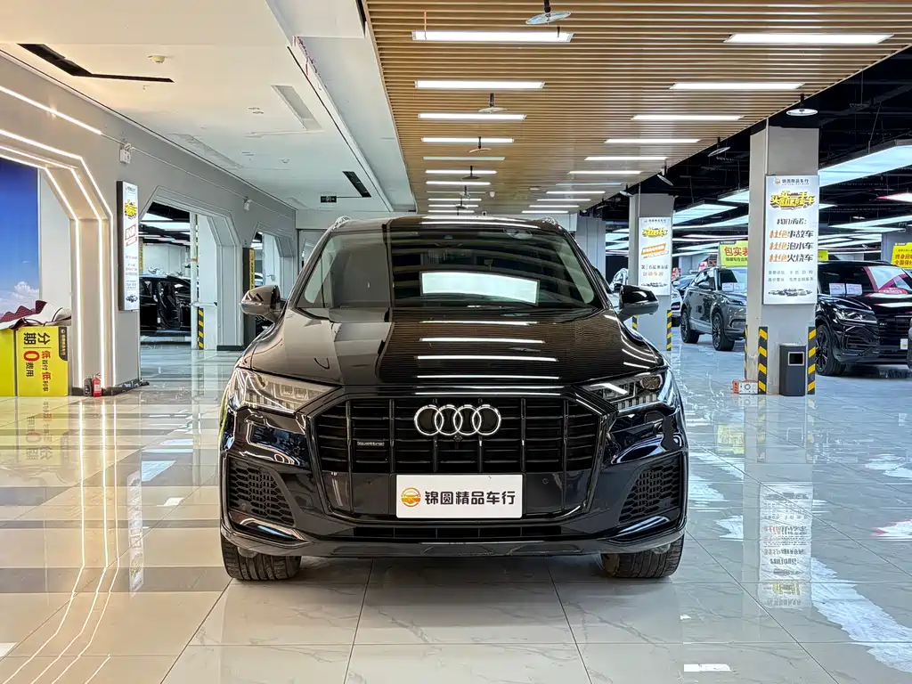 Audi Q7 2020 — фото 8