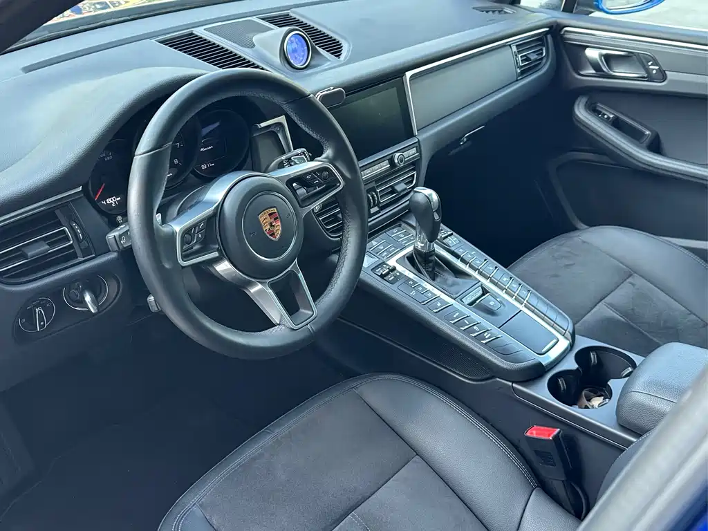 Porsche Macan 2019 — фото 4