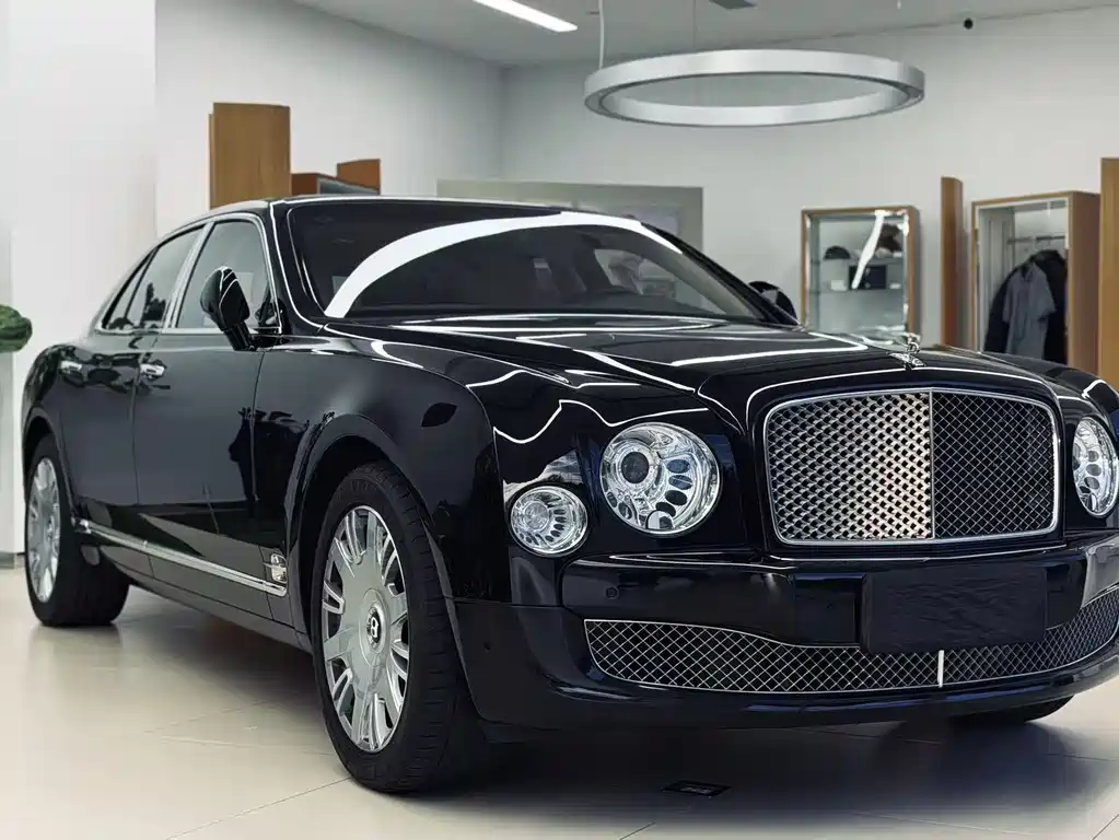 Bentley Mulsanne 2015 — фото 2