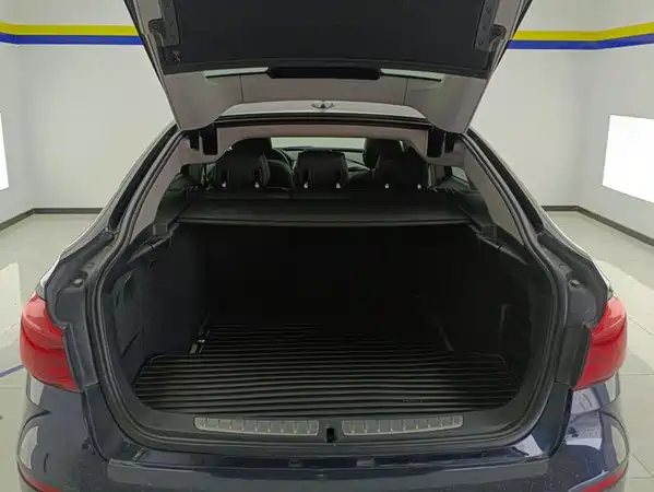 BMW 3 Series GT 2018