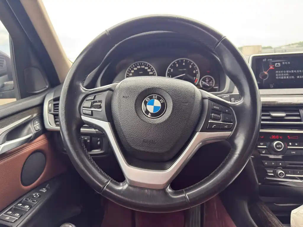 BMW X5 2015 — фото 7