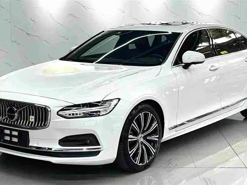 Volvo S90 2021 — фото 1
