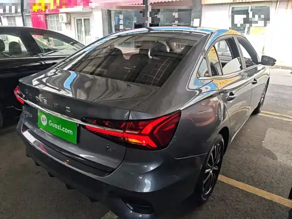 Roewe i5 2021