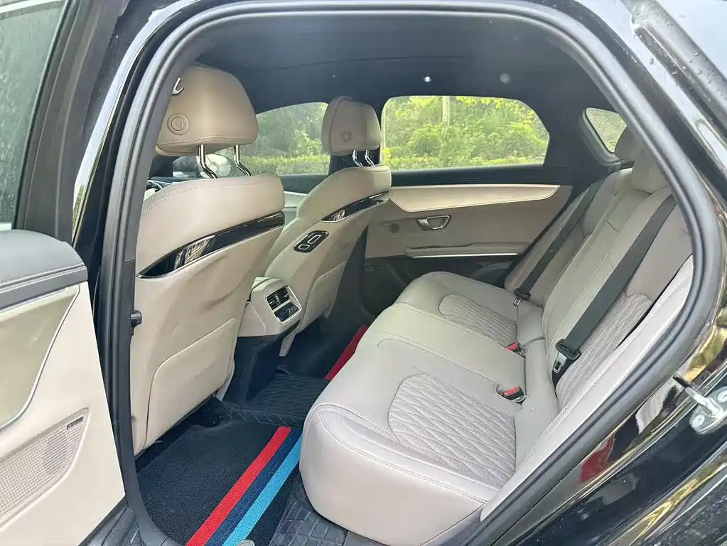 BYD Han 2025