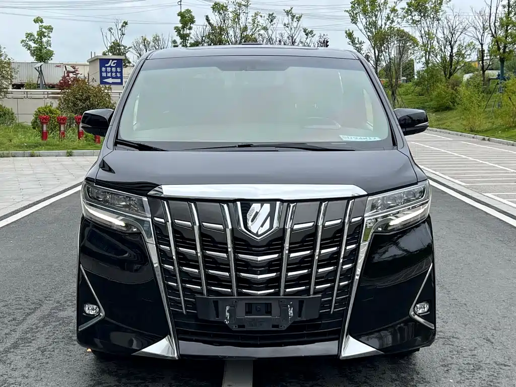Toyota Alphard 2019 — фото 2