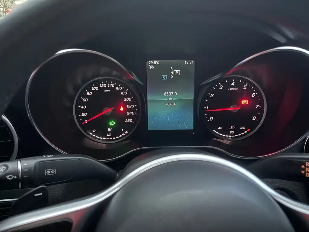 Mercedes-Benz C-Class 2019 — фото 19