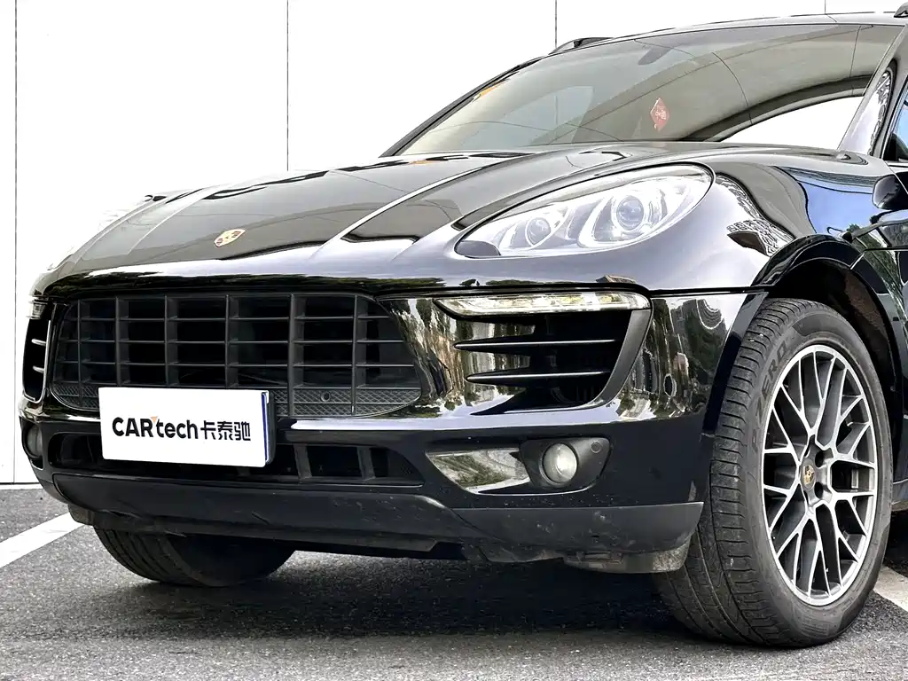 Porsche Macan 2014 — фото 15