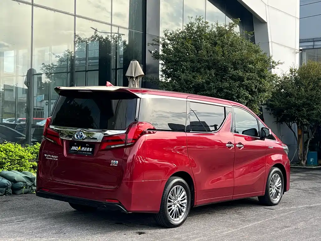 Toyota Alphard 2020 — фото 9