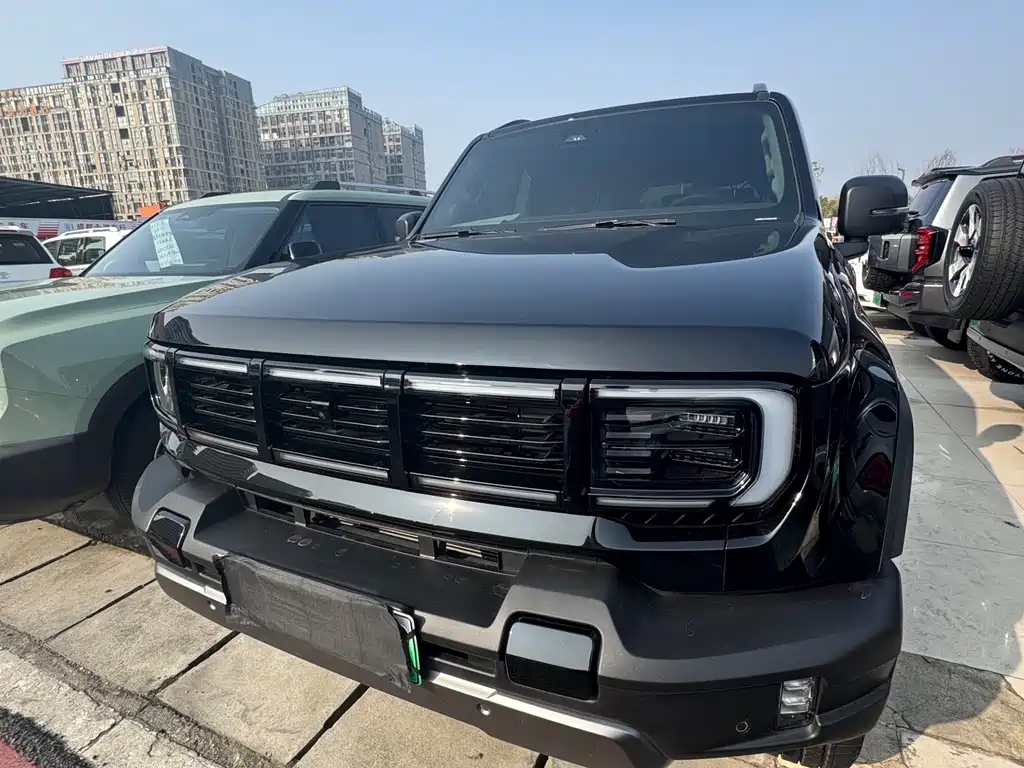 Beijing Off-Road BJ40 EREV 2025