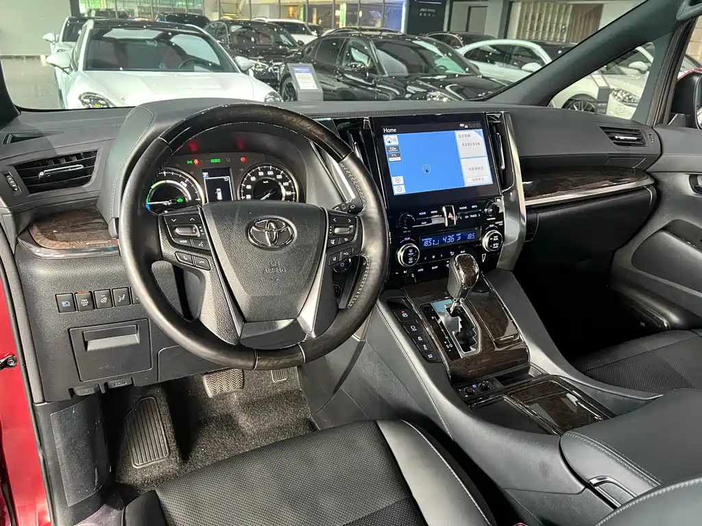 Toyota Alphard 2020 — фото 7